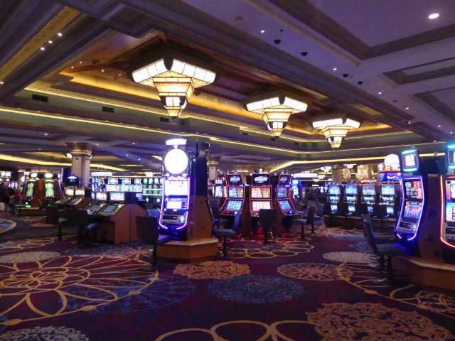 Игровой процесс без границ: Booi Casino в вашем кармане